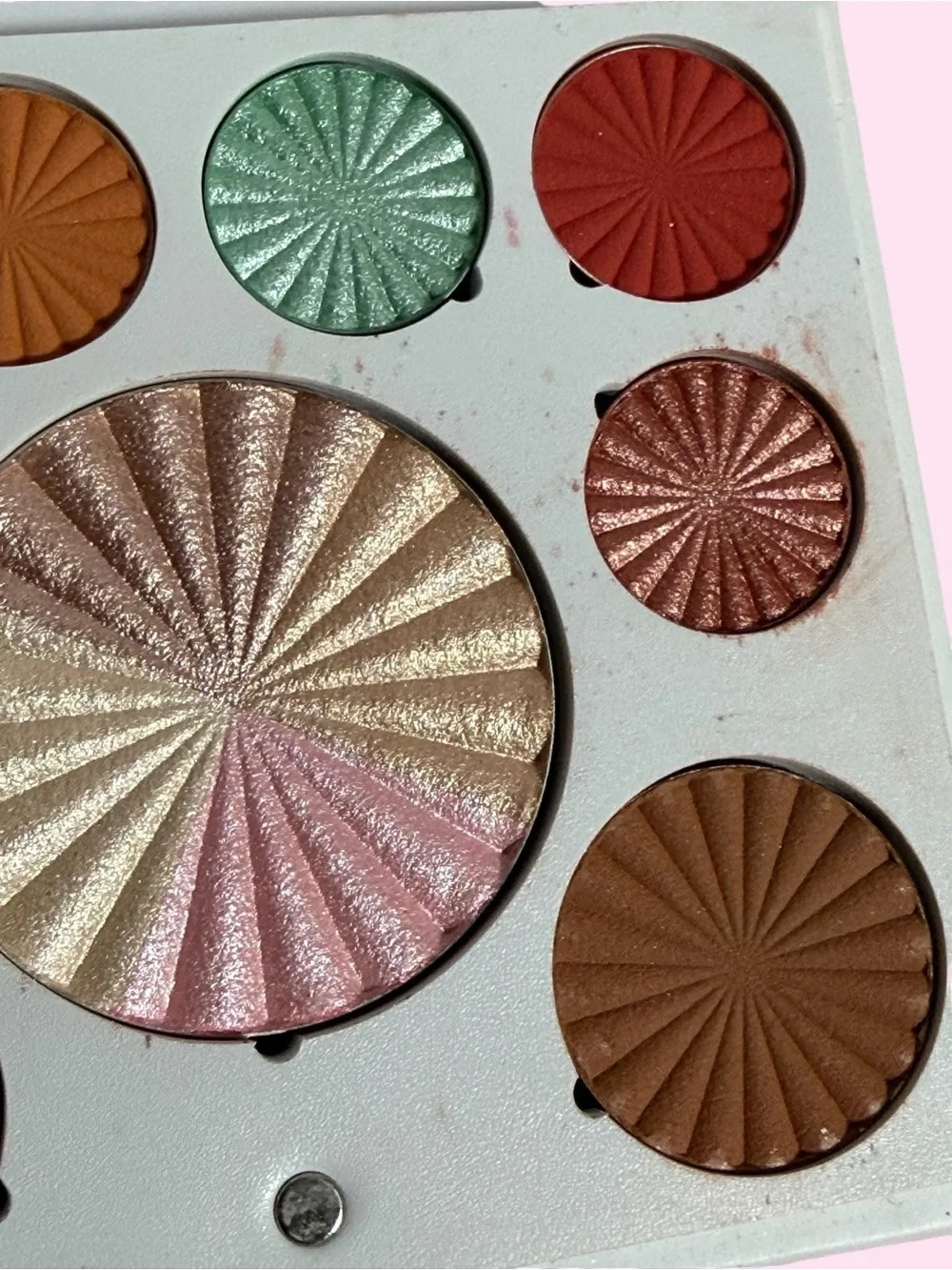 OFRA Makeup Palette - ALL OF GHE LIGHTS NIB